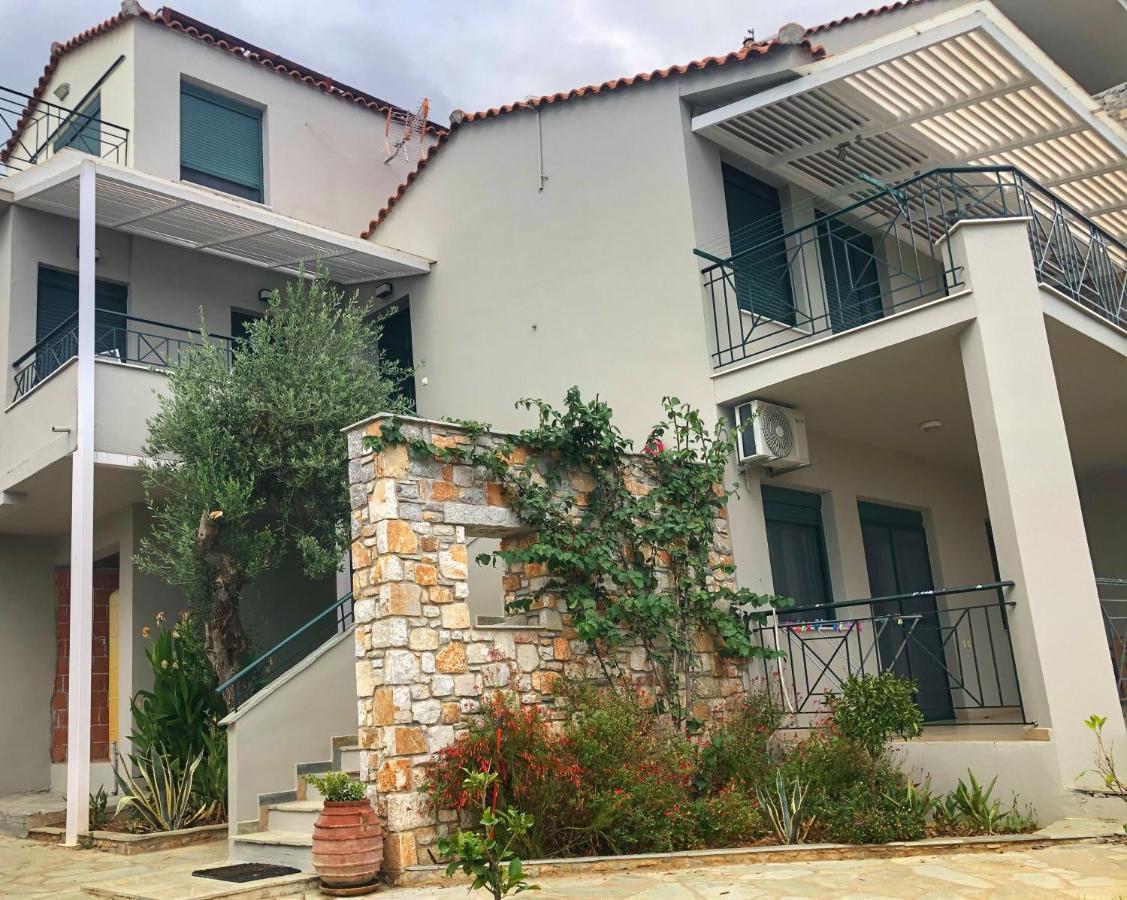 Azzurro Hotel Katsaros  Exterior foto