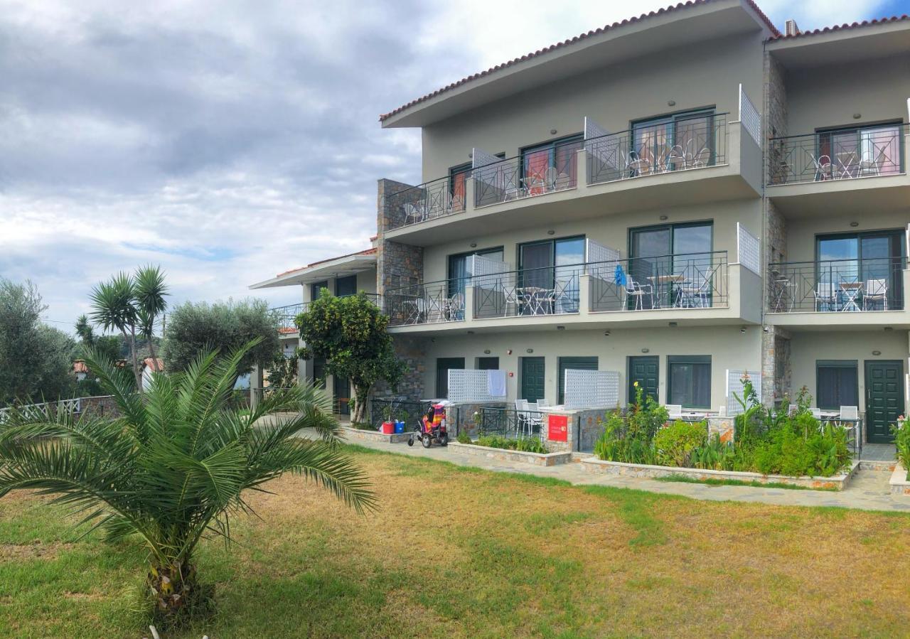 Azzurro Hotel Katsaros  Exterior foto